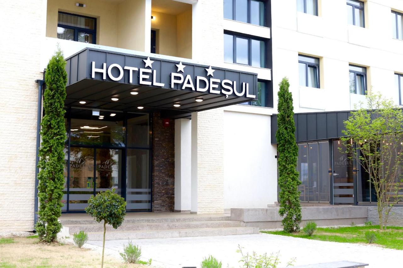 Hotel Padesul Facsád Kültér fotó