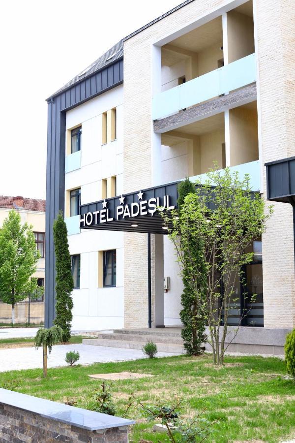 Hotel Padesul Facsád Kültér fotó